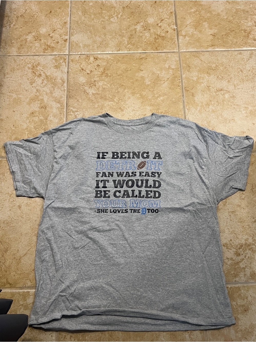 Source Unknown Gray Detroit Fan Graphic Tee